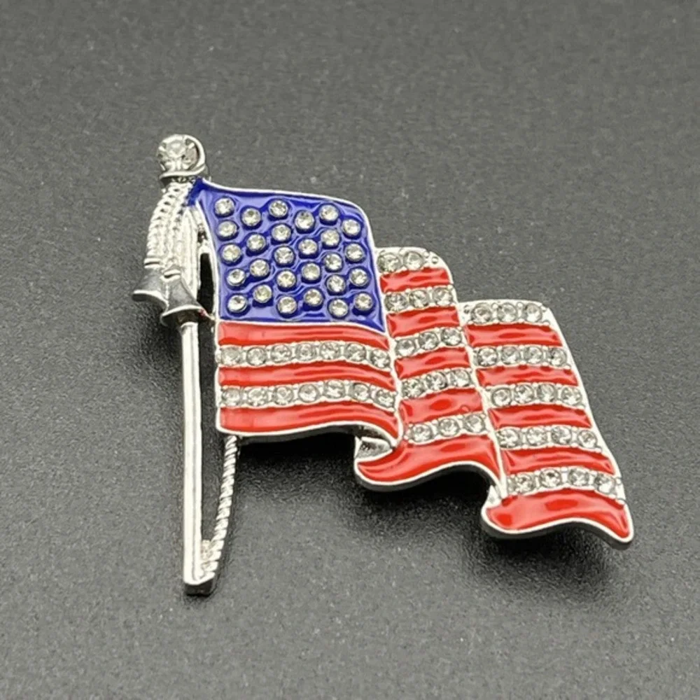 Bedazzled American Flag USA‎ America Rhinestones Lapel Hat Pin